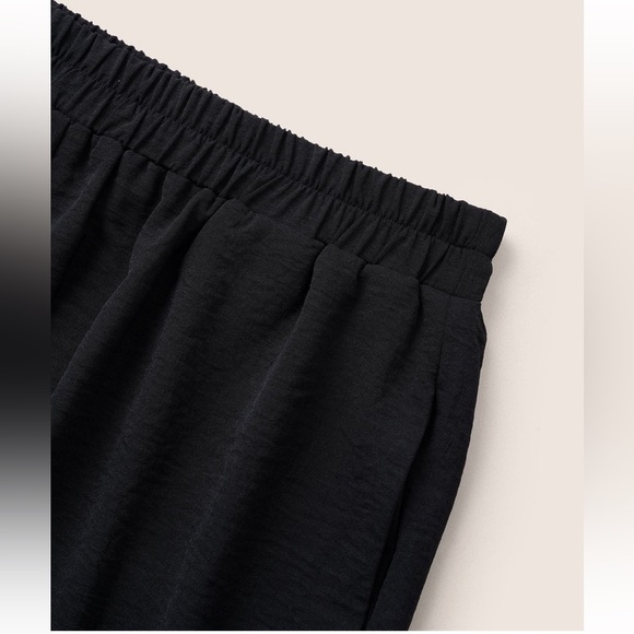 BloomChic Plus Size 3XL Laser Cut Elastic Waist Wide Leg Pants us22-24 - Picture 4 of 8